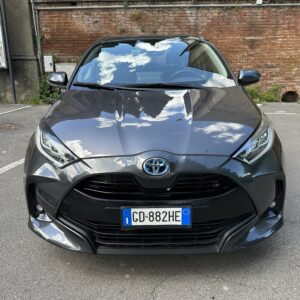 TOYOTA YARIS HYBRID 1.5